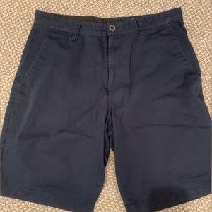 Volcom size 34 short